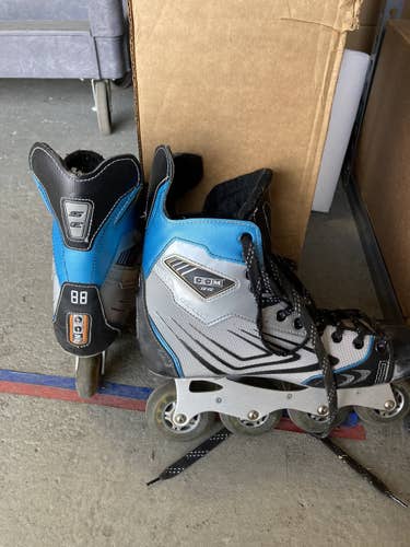 CCM 88 inline roller street hockey skates