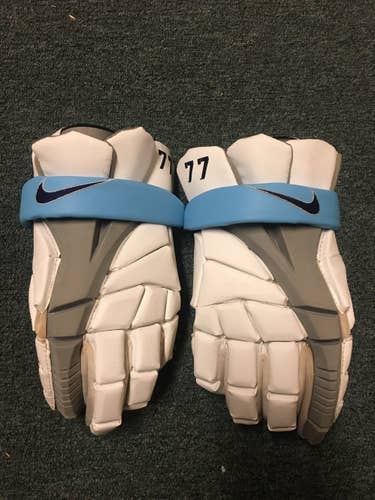 UNC Team Issued Nike 14" Lacrosse Gloves