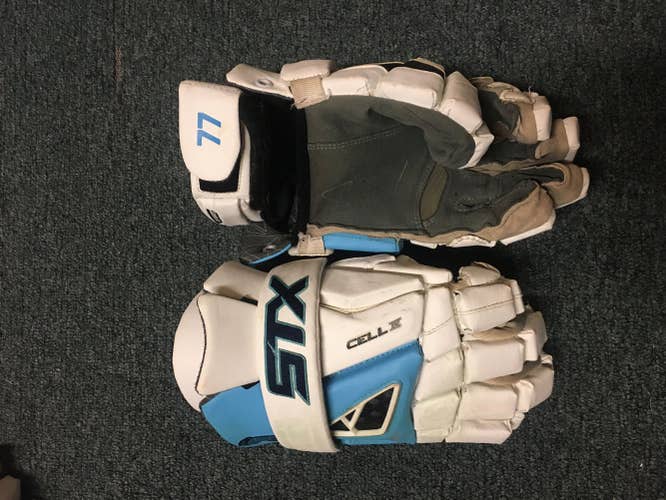 UNC Team Issued STX 14" Lacrosse Gloves
