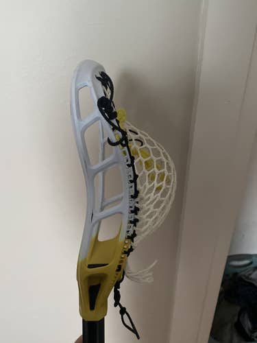 White Used Attack & Midfield Strung Mark 2T Head