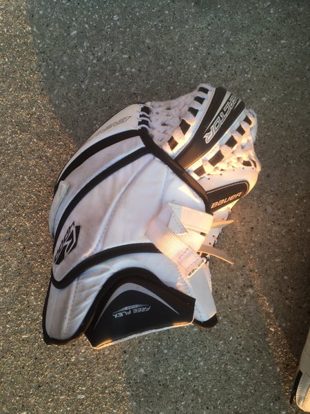 Bauer Reactor R4000 Goalie Glove