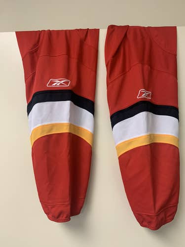Calgary Flames Hockey Socks - Adult