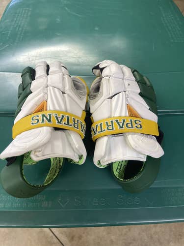 Green Used Maverik 13" Lacrosse Gloves