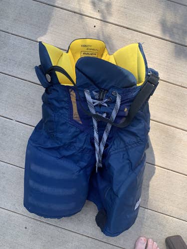 Blue Youth Large Bauer  Supreme TotalOne Girdle Hockey Pants