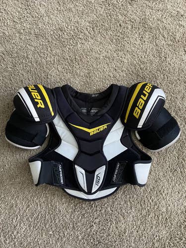 Bauer Supreme Shoulder Pads