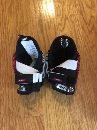 Used Medium Bauer NSX Elbow Pads