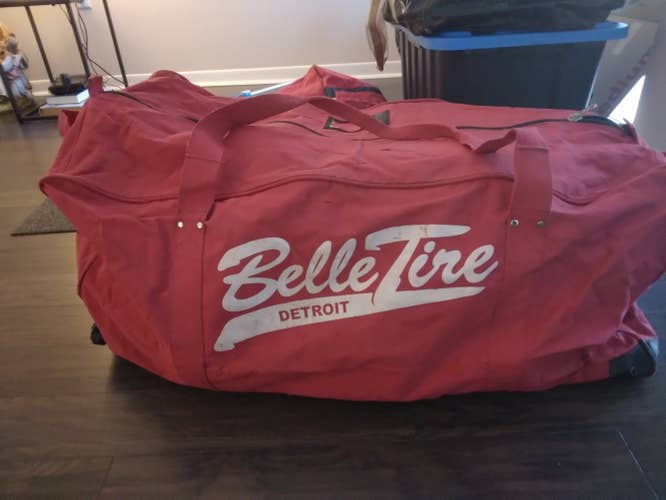 Belle Tire Package (Bag/GlovesPractice Jersey/Helmet/Shell/Laundry Bag)
