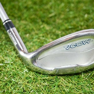 Tour Edge 	Moda 	Pitching Wedge 	Right Handed 	34.25"	Graphite 	Ladies 	New Grip