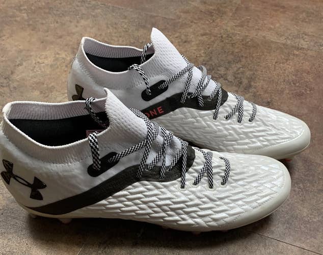 Under Armor Clone Blur MC cleats 10.5 men’s