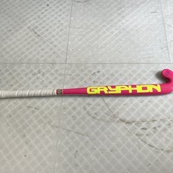 Youth girls outdoor 30’ Gryphon field hockey stick