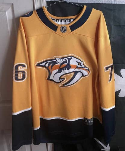 NWOT Fanatics Nashville Predators Jersey, Large