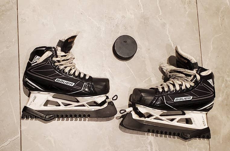 Junior Used Bauer Supreme S170 Hockey Goalie Skates Size 4