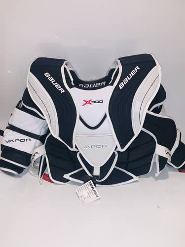 Senior Medium Bauer Vapor X900 Goalie Chest Protector