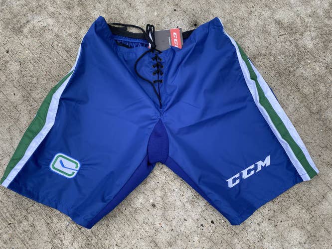 CCM PP10 Pro Stock Pants Shell Vancouver Canucks 6017