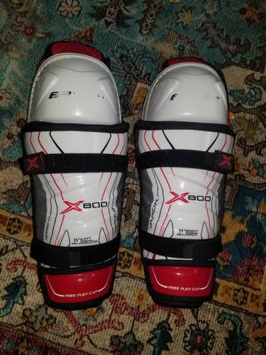 Used Youth (11 inch) Bauer Vapor X800 Shin Pads