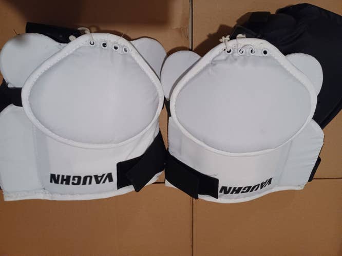 New Vaughn goalie knee pads