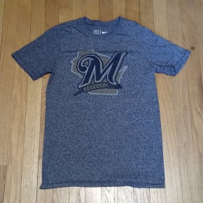 THE NIKE TEE ATHLETIC FIT MILWAUKEE BREWERS T-SHIRT MENS S COTTON