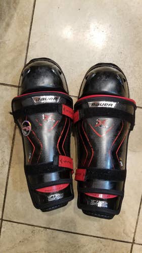 Used Junior Bauer Vapor 1X Lite Shin Pads