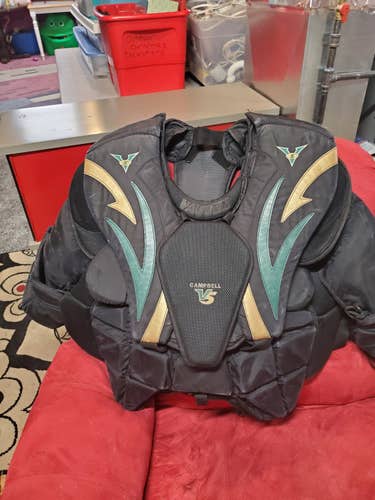 Senior Used XL Vaughn Goalie Chest Protector