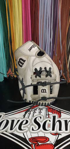 Wilson A2000 Glove