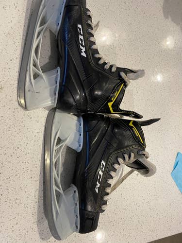Senior Used CCM Super tacks 9352 Hockey Skates Regular Width Size 8