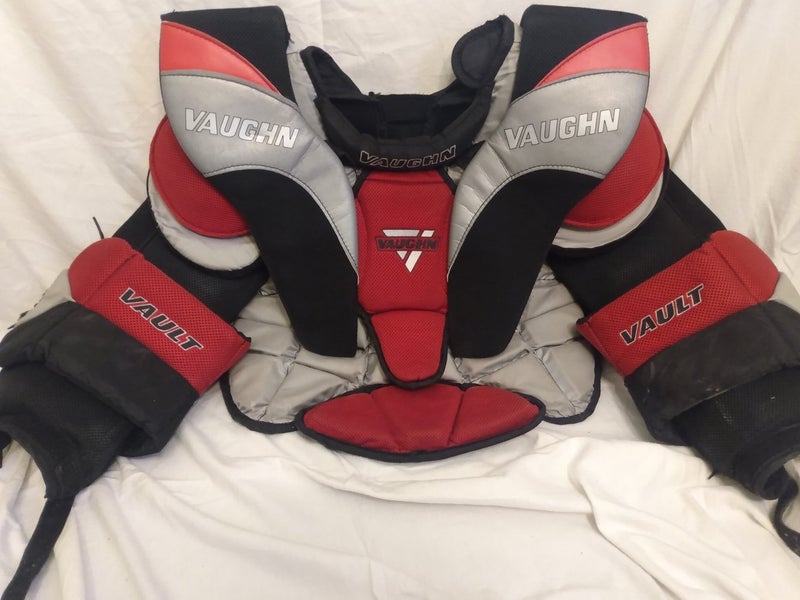 Senior Used Medium Vaughn Goalie Chest Protector