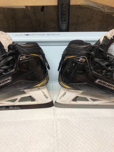 Used Bauer Regular Width  Size 8 Supreme 2S Pro Goalie Skates