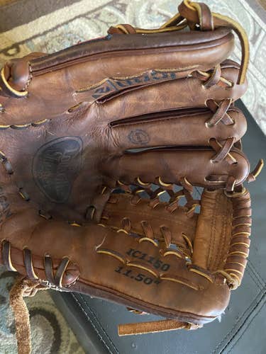 Brown Used Louisville Slugger Left Hand Throw Infield Icon Baseball Glove 11.5"