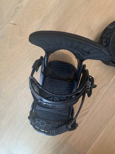 Used Men's Medium Union STR Snowboard Bindings All Mountain