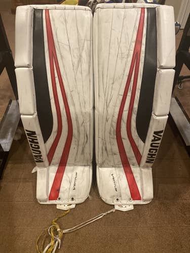 36" Vaughn SLR Pro Carbon Leg Pads