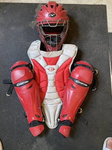 Youth Catcher’s set