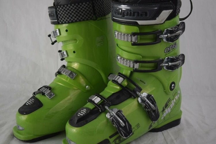 atomic t11 ski boots