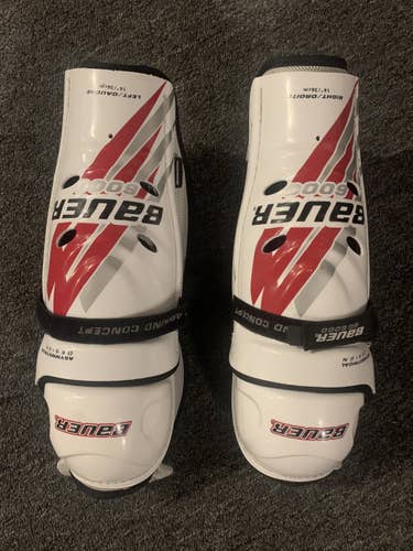 New Senior Bauer 6000 Shin Pads