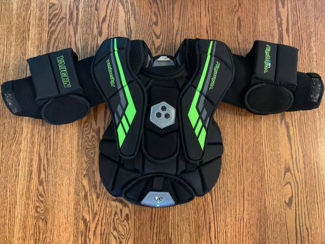 Used Youth Small/Medium Vaughn Velocity VE8 Goalie Chest Protector