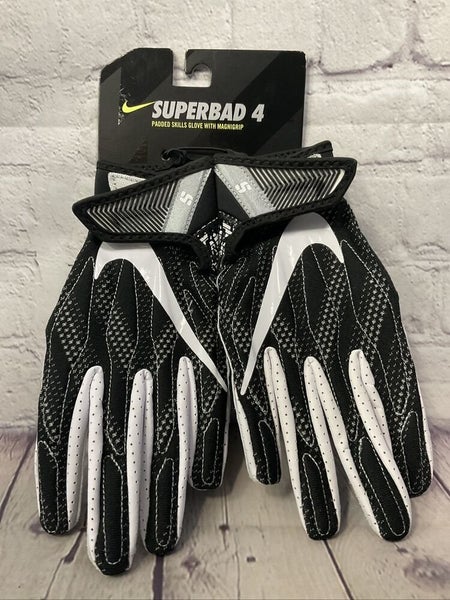 Nike Men's Superbad 4 All-Purpose Football Gloves With Padding