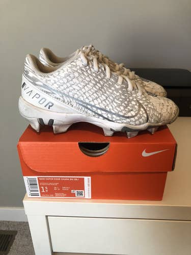 Youth Nike Football/Lacrosse Cleats Size 1.5