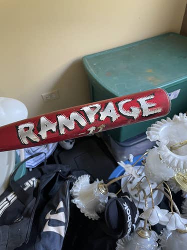 Used Easton Rampage Alloy (-11) 30" Rampage Bat