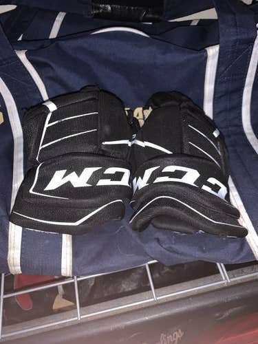 Black  CCM 13"  JetSpeed FT350 Gloves