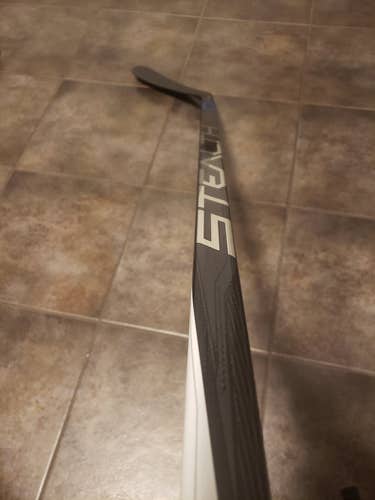 New Easton Synergy GX Hockey Stick (Oscar Lindberg)