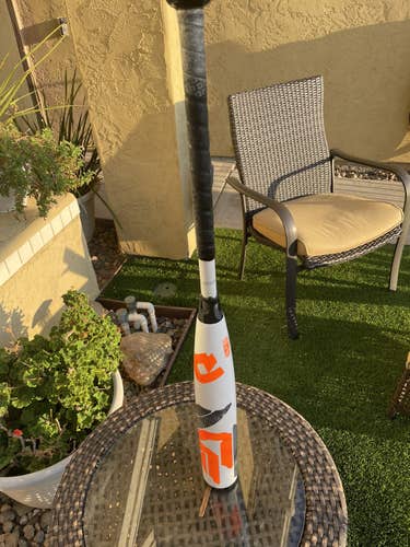 Kid Pitch (9YO-13YO) 2021 Composite (-8) 23 oz 31" CF Zen Bat