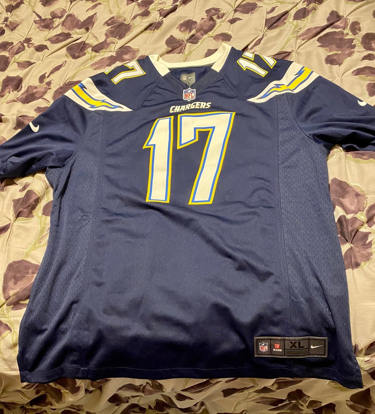 chargers jersey nike