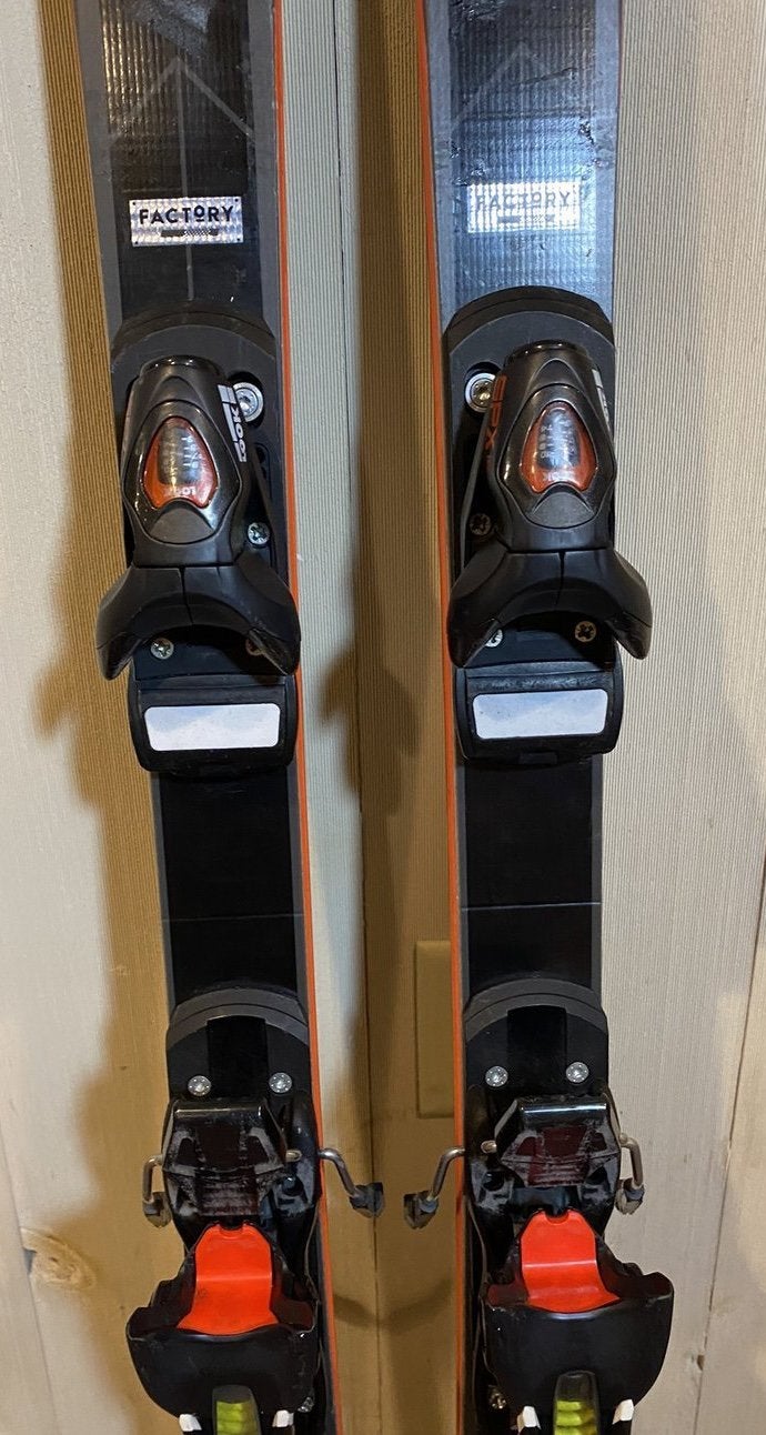 2020 Dynastar Speed Team SL 142 cm Race Skis w/ Look SPX10