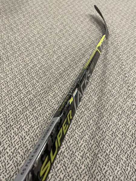 CCM Tacks AS3 Pro 65 flex P29 curve right hand hockey stick