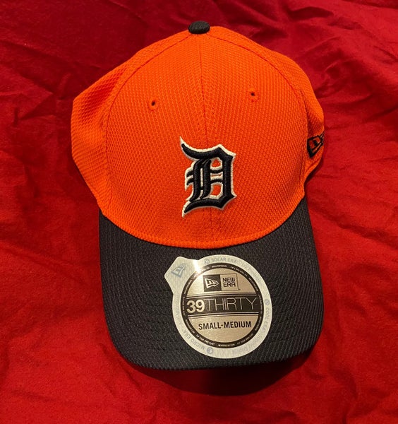 MLB Detroit Tigers New Era 39Thirty Size Small-Medium Orange Hat