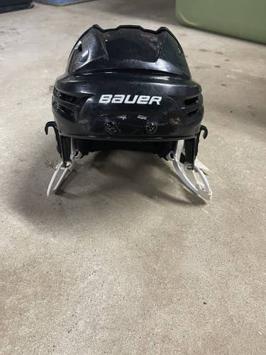Black Used Large Bauer Re-Akt 100 Helmet