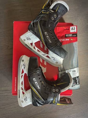 CCM SUPER TACKS AS1 ICE HOCKEY SKATES - SENIOR 6.5
