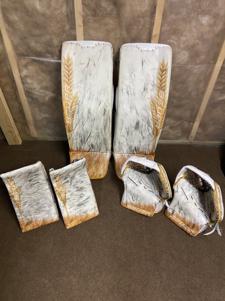 Bauer ultrasonic pro goalie pads and gloves