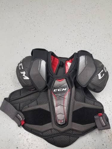 Used Senior CCM Shoulder Pads
