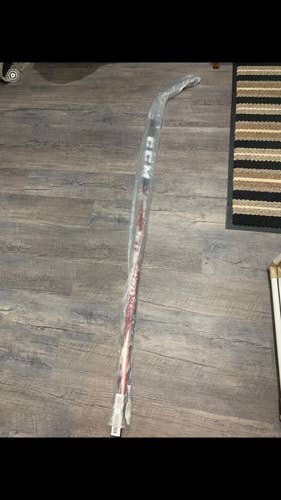 Senior Left Hand Mid Pattern  JetSpeed FT2 Hockey Stick
