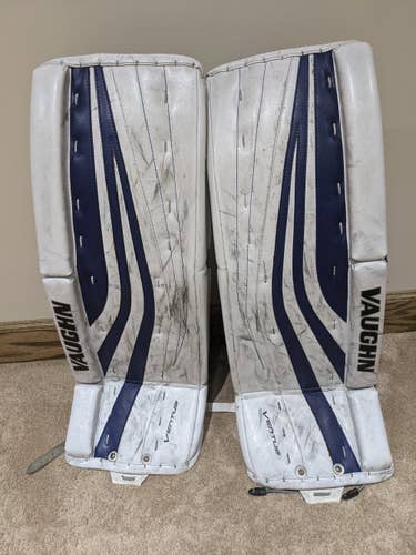 Blue Used Intermediate 29" + 2" Vaughn Ventus SLR Goalie Leg Pads